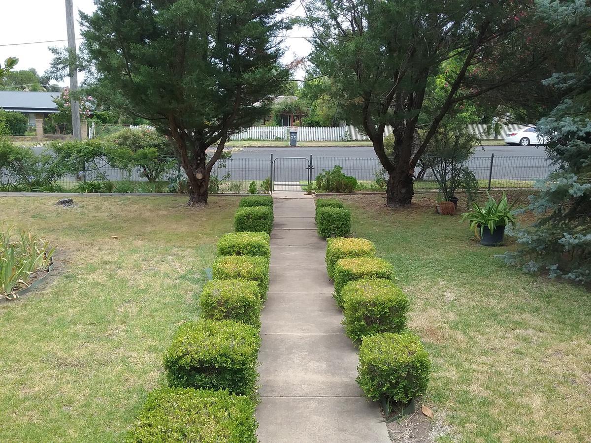 Langley Cottage B&B คูนาแบราบรัน ภายนอก รูปภาพ