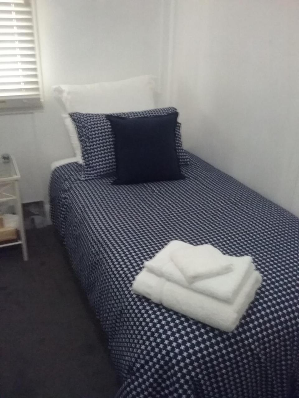 Langley Cottage B&B คูนาแบราบรัน ภายนอก รูปภาพ